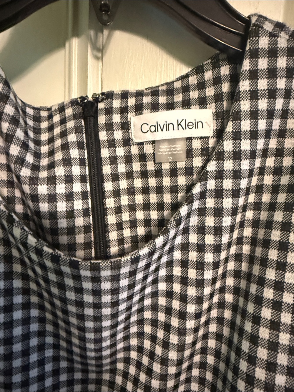 Calvin Klein Black and White Gingham Tie-Waist Maxi Dress - Picture 3 of 4